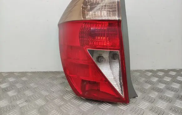 Honda FR-V Rear/tail lights