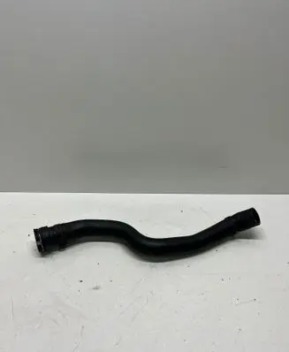 Audi A4 S4 B9 8W Engine coolant pipe/hose 8W0122101B