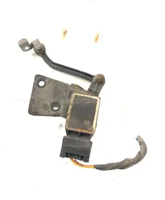 Mercedes-Benz ML W164 Headlight/headlamp level sensor A0105427717