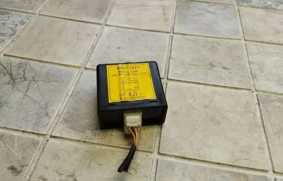 Chevrolet Captiva Other control units/modules 96673478