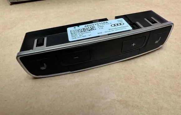 Audi E-tron GT Interior fan control switch 4K0919158A
