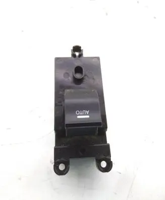 Hyundai i40 Electric window control switch 935753Z200