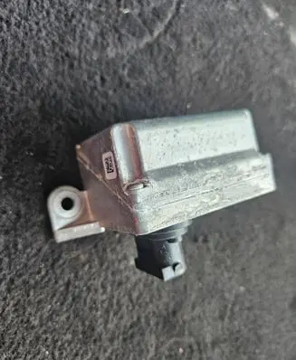 BMW 3 E46 ESP acceleration yaw rate sensor 34526759412 10098508014 448801001019