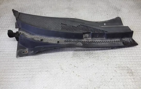 Nissan Primera Wiper trim 66862AU310