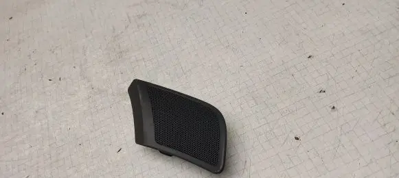 Audi A4 S4 B6 8E 8H Front door speaker 8E0035399