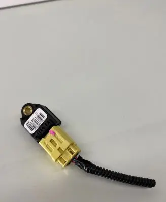Toyota Yaris Airbag deployment crash/impact sensor 898310H010 2509506570