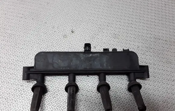 Peugeot 206 High voltage ignition coil 9628158580