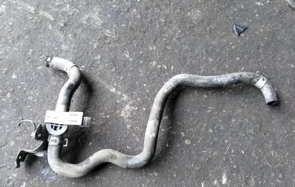Honda Civic Engine coolant pipe/hose