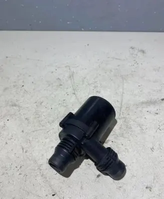 BMW 5 E60 E61 Electric auxiliary coolant/water pump 6917700 70207804 1037851