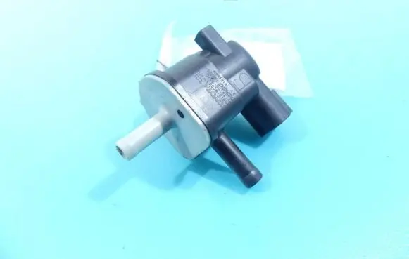 Toyota Yaris Turbo solenoid valve 136200-7070 IMPRK1175680