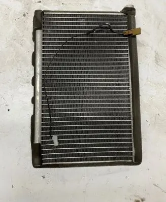 Air conditioning (A/C) radiator (interior)
