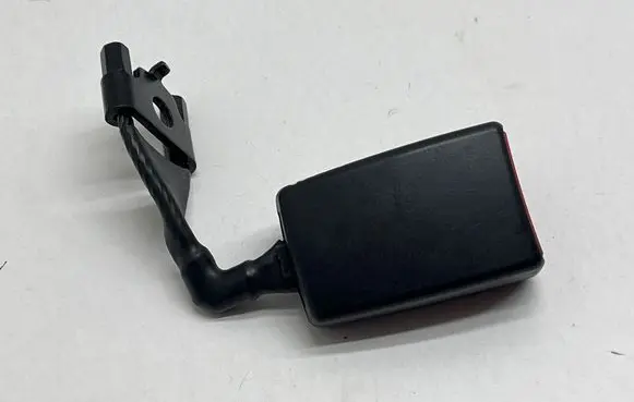 Porsche Cayenne (92A) Rear seatbelt buckle 7P0857740