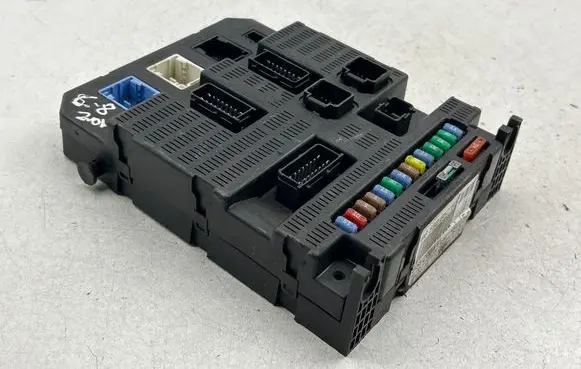 Citroen C8 Fuse module 9659285280 0276878180106 0021560180106