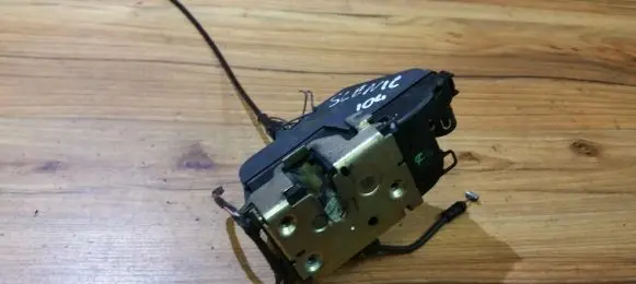Renault Scenic II - Grand scenic II Front door lock 119123