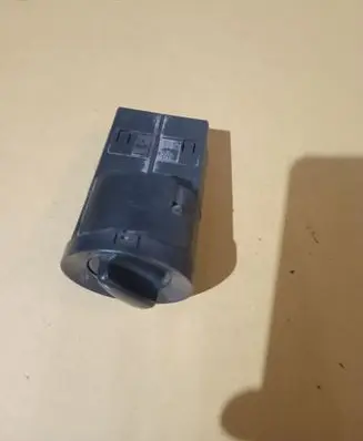 Volkswagen PASSAT B5 Light switch 3B0941531