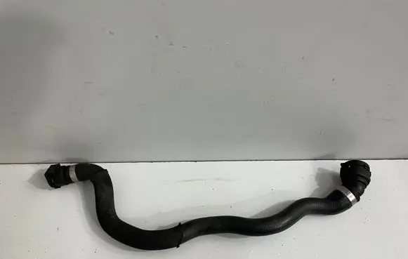 BMW 5 GT F07 Engine coolant pipe/hose 1234567