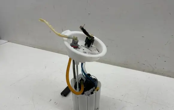 Mini Cooper Countryman F60 In-tank fuel pump 7349984