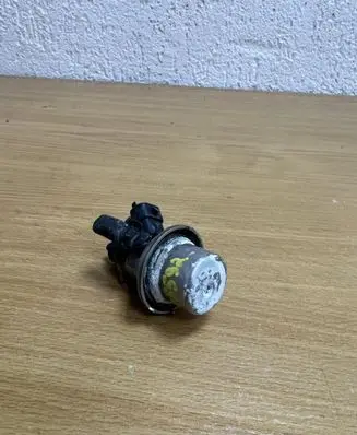 Mercedes-Benz GLC X253 C253 AdBlue injector A0004901113 D5592
