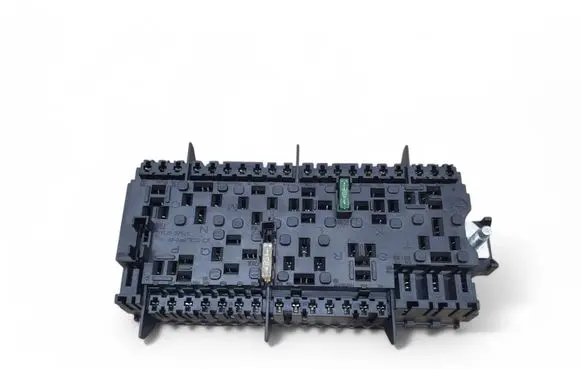 Mercedes-Benz GLA W156 Fuse box set A2469067100