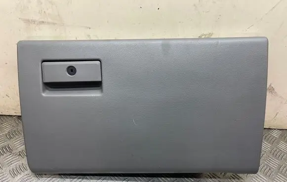 Ford F150 Glove box lid/cover GL3B15060T10