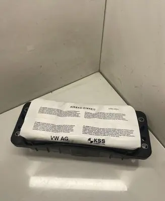 Porsche Macan (95B) Passenger airbag 95B880204