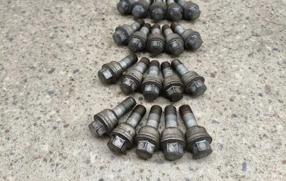 Audi Q5 SQ5 FY Nuts/bolts 