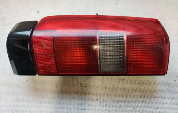 Volvo S70 V70 V70 XC Rear/tail lights 3512424 3512318 863051