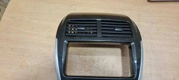 Citroen C4 Aircross Radio/GPS head unit trim X45ZG0211