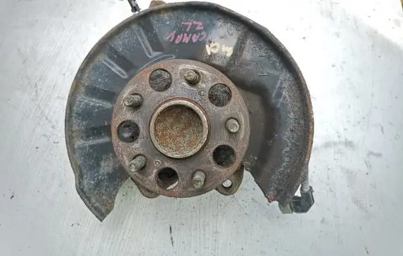 Toyota Camry VIII XV70 Rear wheel hub spindle/knuckle 4230533050 4245042060