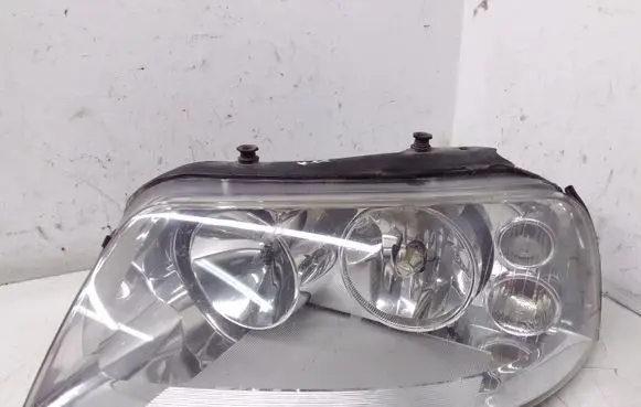 Volkswagen Sharan Headlight/headlamp 0301182601 7M4941015L