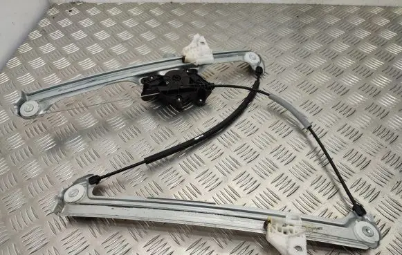 Mazda 3 Front door window regulator with motor BCJH5958X