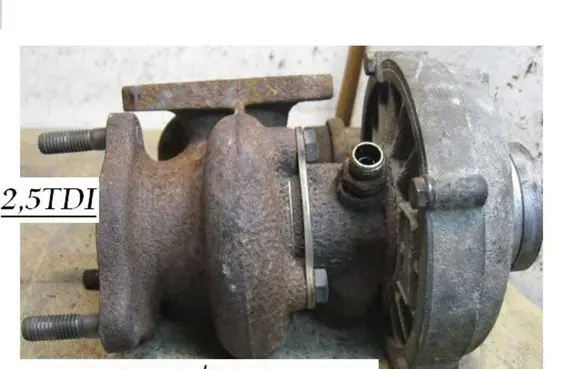 Audi A6 S6 C4 4A Turbo 046145703F 046145703G