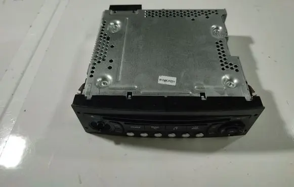Citroen Berlingo Radio/CD/DVD/GPS head unit 96766518XT00