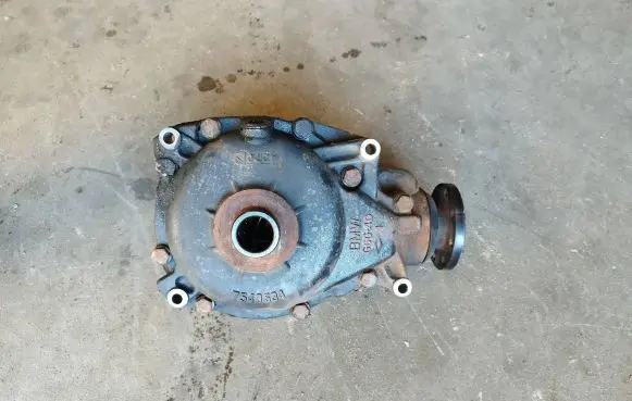 BMW X3 E83 Front differential 7540634 7540626
