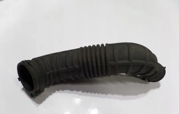 KIA Carens II Air intake hose/pipe 281382G300CRDI