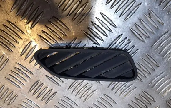 Audi Q7 4M Dash center air vent grill 4M1819793