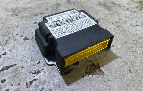 Skoda Fabia Mk2 (5J) Airbag control unit/module 6R0959655C 0285010527 0285010524