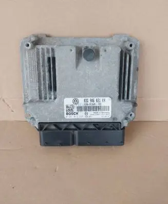 Volkswagen Golf VI Engine control unit/module 03G906021KH 1039S16960 0281013226