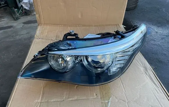 BMW 5 E60 E61 Headlight/headlamp 1EL00945001