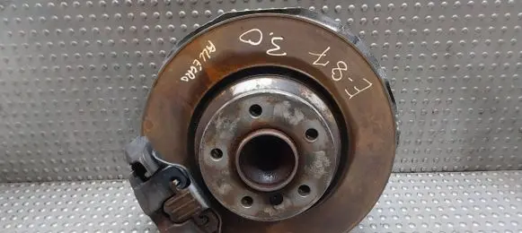 BMW 1 E81 E87 Front wheel hub 6764444