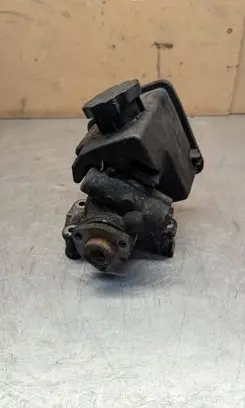 Mercedes-Benz E W211 Power steering pump A0044662001 4662001 345037