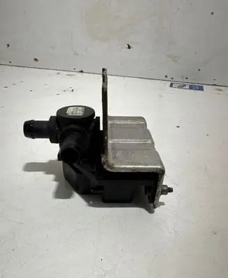 Tesla Model S Electric auxiliary coolant/water pump 600738400B H42M9000000