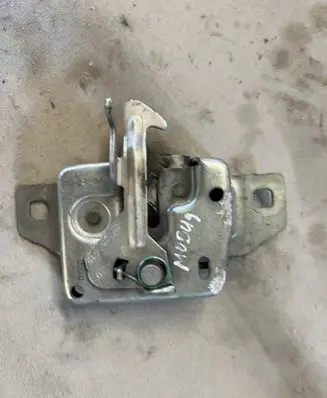 Renault Modus Engine bonnet/hood lock/catch