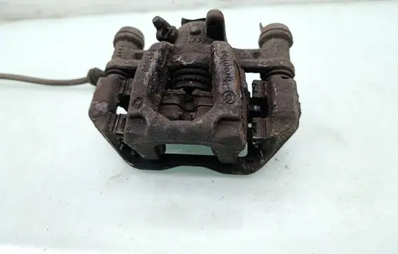 Mercedes-Benz Vito Viano W447 Rear brake caliper A4474230598