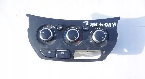Ford Kuga II Climate control unit