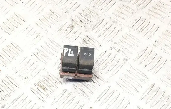 Volkswagen PASSAT B6 Fuel tank opening switch 3C0959903