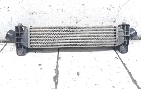 Ford Mondeo Mk III Intercooler radiator 868963A IS7Q9L440AC