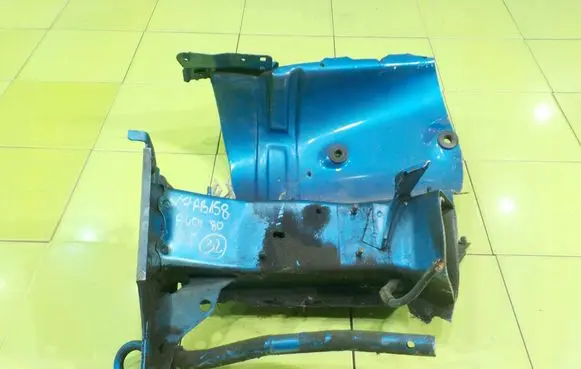 Audi 80 90 S2 B4 Front side member 17AB158