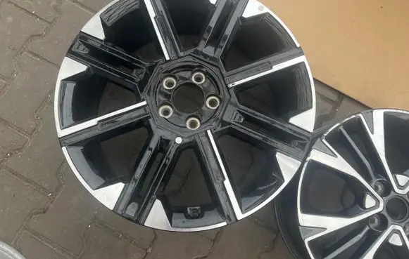 KIA EV6 R20 alloy rim 