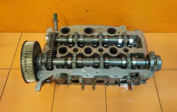 Land Rover Range Rover L405 Engine head PM9X2Q6C064DA